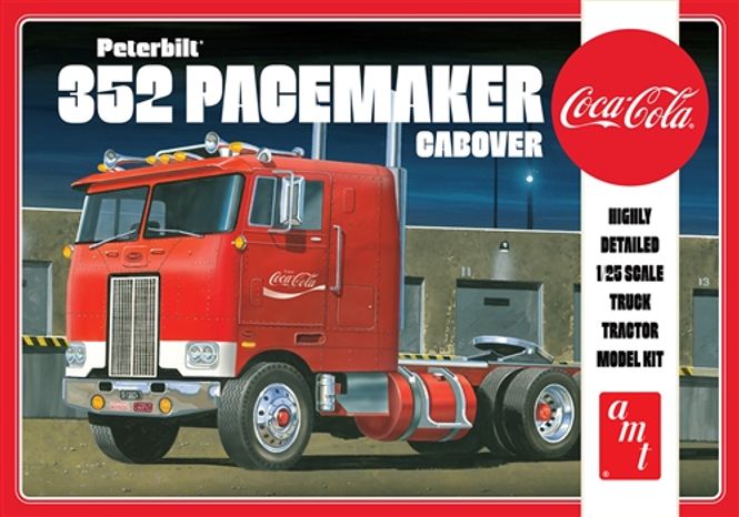 Huvudbild 1/25 PETERBILT 352 PACEMAKER CABOVER (COCA COLA)