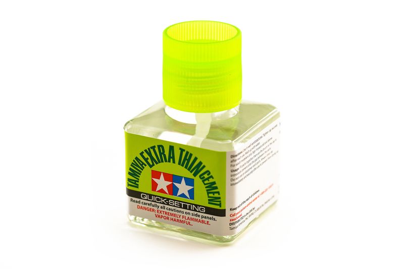 TAMIYA Tamiya Extra Thin Cement - Quick-Setting (40ml)