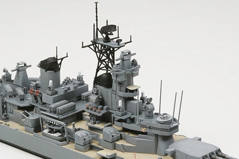 1/700 U.S. BATTLESHIP NEW JERSEY