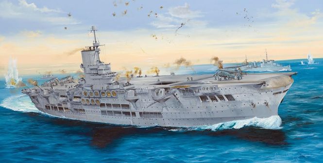 Bild på HMS HOOD 1939. SKALA 1/700