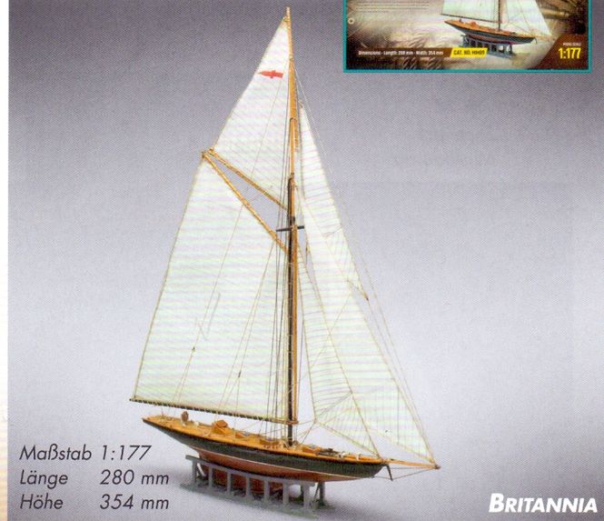 Huvudbild BRITANNIA. TRÄBYGGSATS MED FÄRDIGFRÄST SKROV.